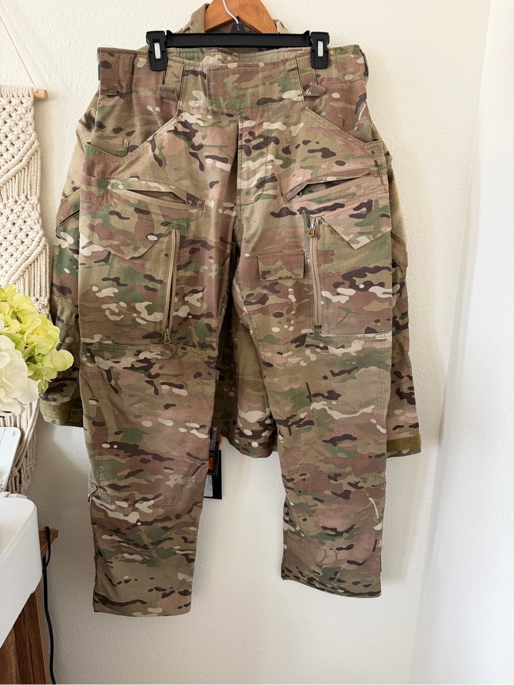 Multicam Utility Jacket & Cargo Pants Set - Camouflage - Picture 7 of 9